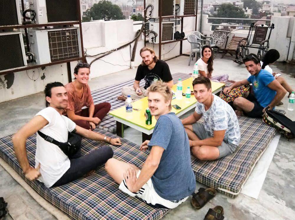Auberge de jeunesse Backpacker Panda Friends - Agra à Agra  Extérieur photo